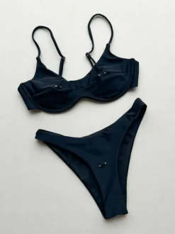 Maillot de bain bikini femme noir avec détails métalliques maillot de bain d'été pour la plage