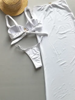 Maillot de bain 2 pièces sexy couleur unie avec bikini et jupe longue pour l'été 2026