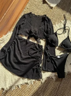 Maillot de bain 4 pièces uni avec bikini dos nu et cache-maillot pour l'été 2026