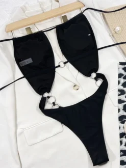 Maillots de bain une pièce pour femmes noirs à découpes et dos nu maillots de bain d'été pour la plage