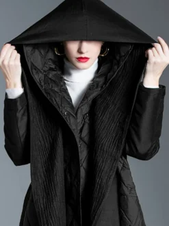 Manteau d'hiver noir à capuche avec ceinture pour femme