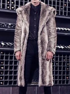 Manteau marron à deux tons avec col en duvet et manteau d'hiver en fausse fourrure