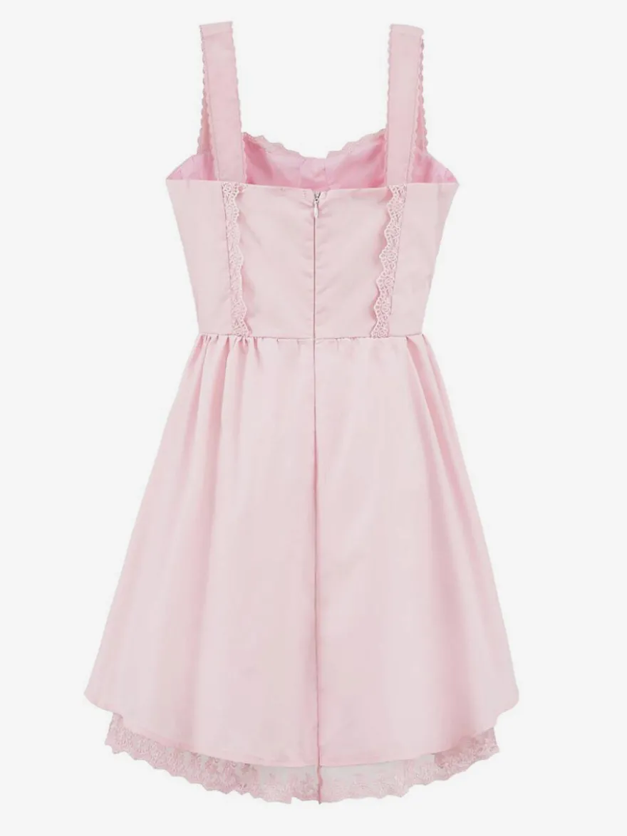 Mini-robe rose tendre à bordures en dentelle pour l'été 2026