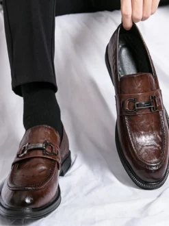 Mocassins à enfiler pour homme chaussures en cuir à talons bas et bout rond