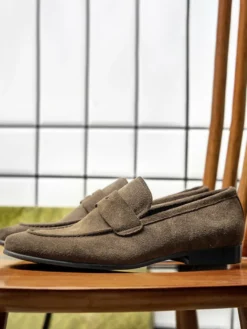 Mocassins à enfiler pour hommes en daim et cuir bout rond style penny décontracté