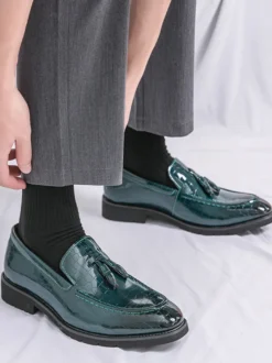 Mocassins à pampilles en cuir pour homme chaussures à enfiler à bout pointu confortables basses antidérapantes pour soirée de mariage
