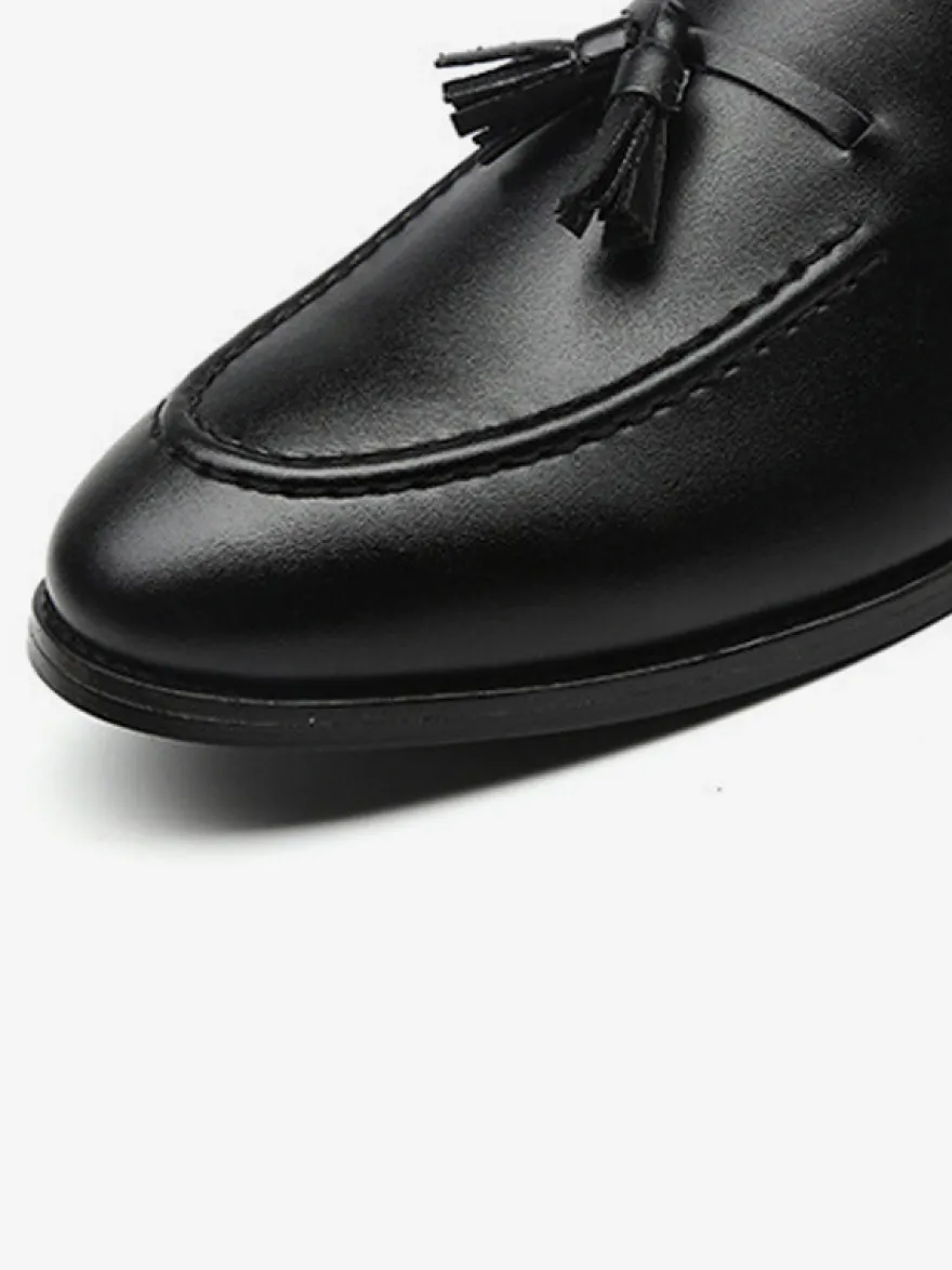 Mocassins à pampilles pour hommes bout pointu talons bas chaussures à enfiler en cuir