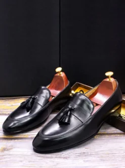 Mocassins à pampilles pour hommes chaussures habillées à enfiler en cuir véritable fabriquées à la main