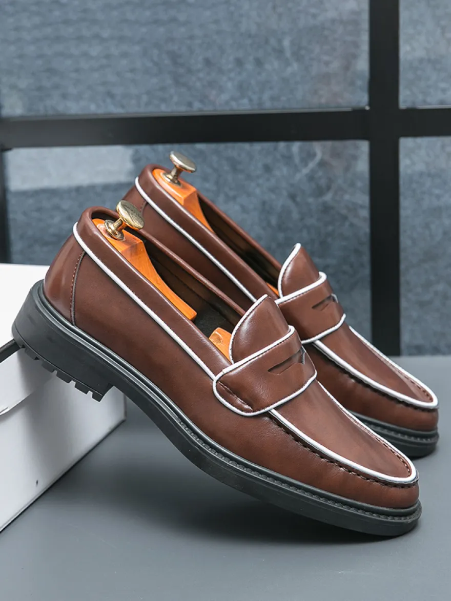 Mocassins à plateforme en cuir pour hommes chaussures confortables pour le travail et les affaires.