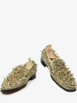 Mocassins pour hommes chaussures de mariage dorées bout rond rivets en cuir chaussures à pointes à enfiler