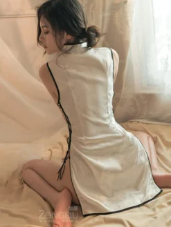 Nuisette blanche à lacets lingerie Cheongsam transparente