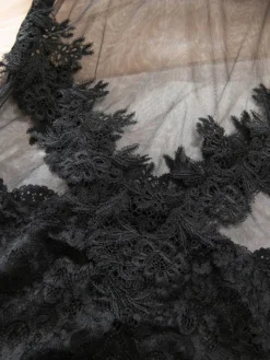 Nuisette en dentelle florale transparente mini-robe nuisette à fines bretelles et résille transparente