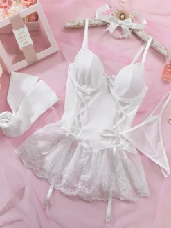 Nuisette en dentelle rose dos nu pour femme