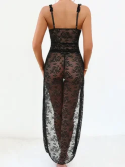 Nuisette longue noire sexy gainante dos nu découpée en polyester lingerie