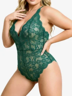 Nuisettes en dentelle grande taille
