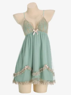 Nuisette sexy en dentelle verte dos nu et tulle style babydoll pour femme.