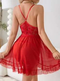 Nuisettes sexy en dentelle blanche pour le sommeil