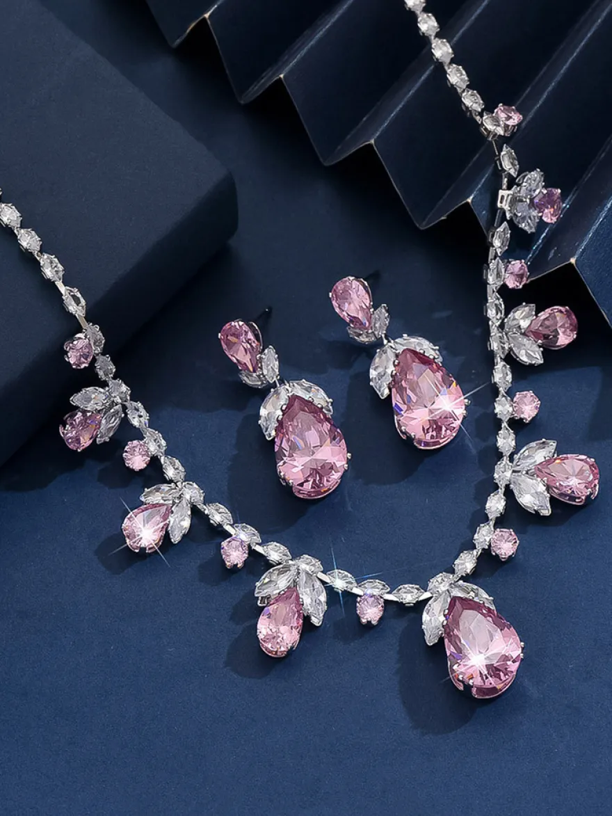 Parure de bijoux de mariée en métal et perles d'imitation attrayantes