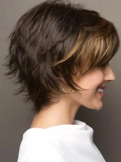 Perruques synthétiques à cheveux courts avec franges et reflets pour femmes 2026