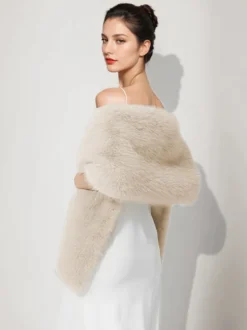 Poncho cape noir pour femme