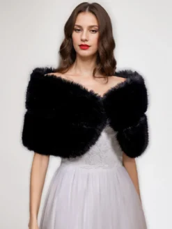 Poncho cape noir pour femme