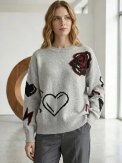 Pull-over oversize à col rond en maille jacquard rose cœur à manches longues