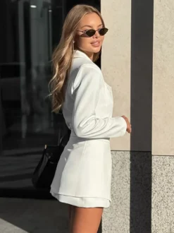 Robe blazer élégante pour femme mini-robe - Ceinture cache-cœur col cranté coupe ajustée - Collection printemps-été 2026