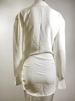 Robe-chemise courte à manches longues et col en V profond pour femme 2026
