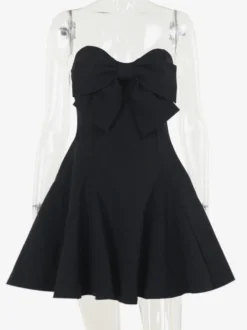 Robe Coquette à nœud pour femme - Robe mini bustier en forme de cœur - Idéale pour une fête d'anniversaire d'été 2026