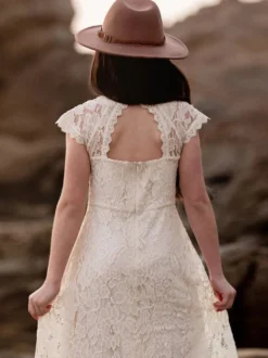Robe cortège enfant bohème robe fille asymétrique zip sur dos