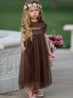 Robe cortège enfant boho robe cérémonie enfant en coton mélangé découpée décolleté conçu sans manches marron
