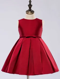 Robe cortège enfant col rond longueur au genou jupe plissée en satin Robe fille de fleur