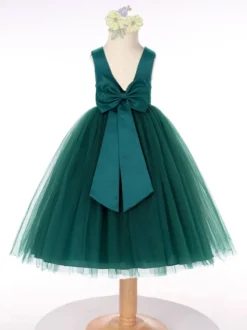 Robe cortège enfant robe fille de fleur col rond sans manche