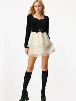 Robe courte contrastée avec nœud papillon manches longues col carré robe de fête d'anniversaire superposée 2026