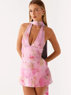 Robe courte dos nu en satin à col halter pour femme - Robe courte dos nu à décolleté plongeant avec foulard - Soirée cocktail d'été 2026