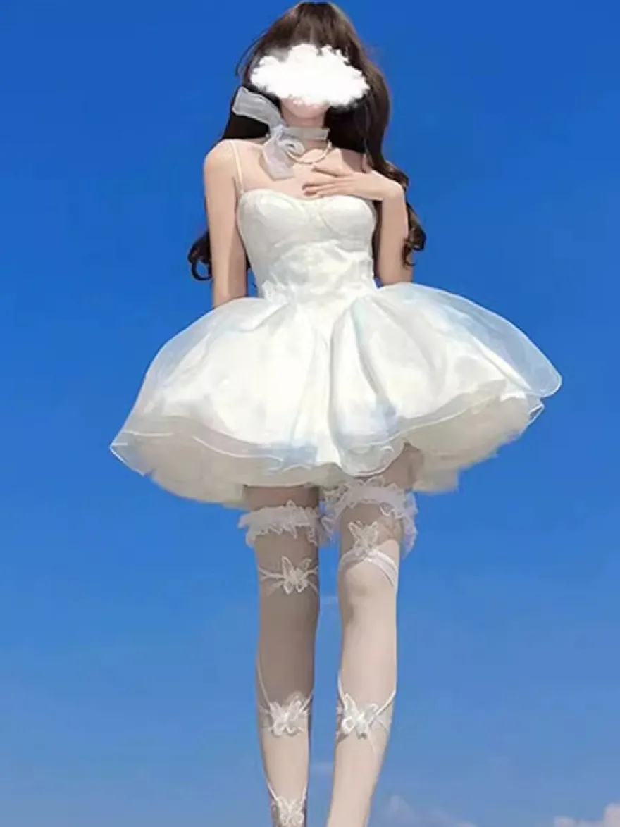 Robe courte Fairy Lolita bleu ciel clair à volants et traîne