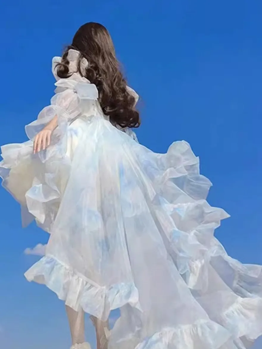Robe courte Fairy Lolita bleu ciel clair à volants et traîne