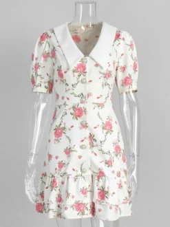 Robe courte à imprimé floral manches bouffantes col Claudine et lacets dans le dos été 2026