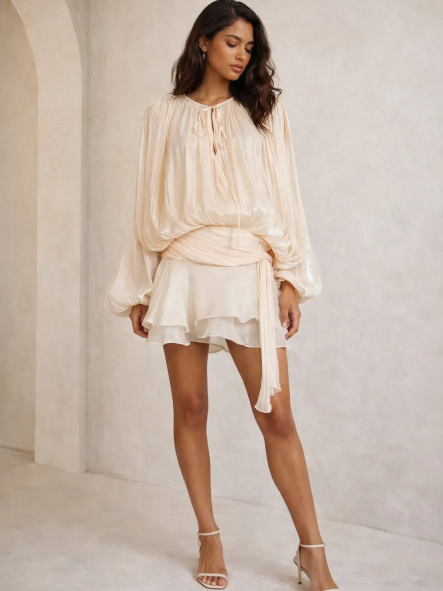 Robe courte à manches lanternes pour femme - Taille cintrée plissée et évasée - Tenue cocktail printanière 2026