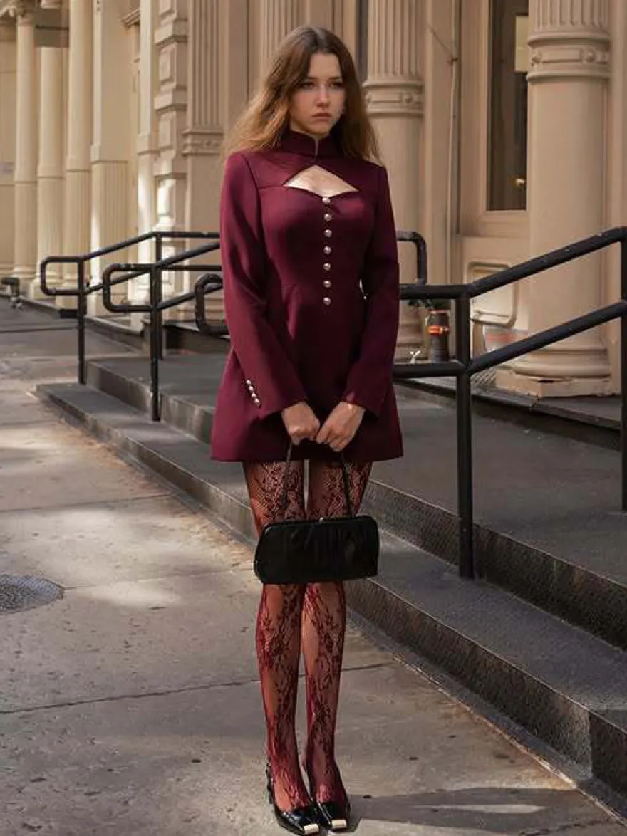 Robe courte à manches longues et découpes pour femme - Robe à col montant et boutons - Idéale pour une soirée romantique printanière 2026