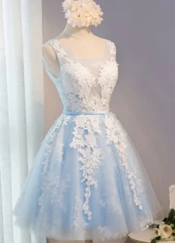 Robe de bal courte broderie en tulle bleu Robe de cérémonie