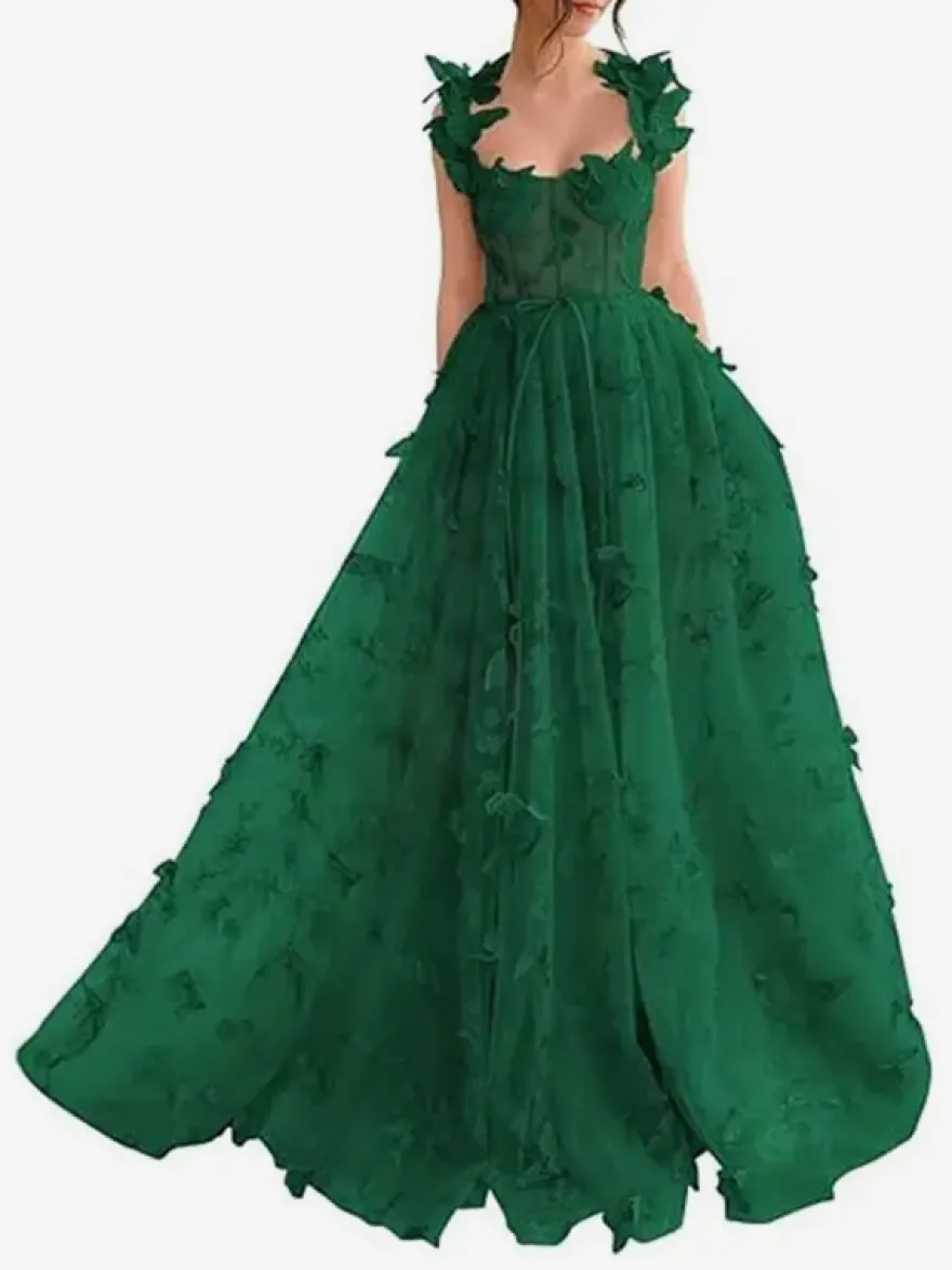 Robe de bal en dentelle florale décolleté en cœur coupe trapèze sans manches style papillon