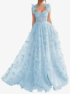 Robe de bal en dentelle florale décolleté en cœur coupe trapèze sans manches style papillon