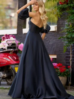 Robe de bal robe de soirée en satin bustier jupe fendue à petite traîne
