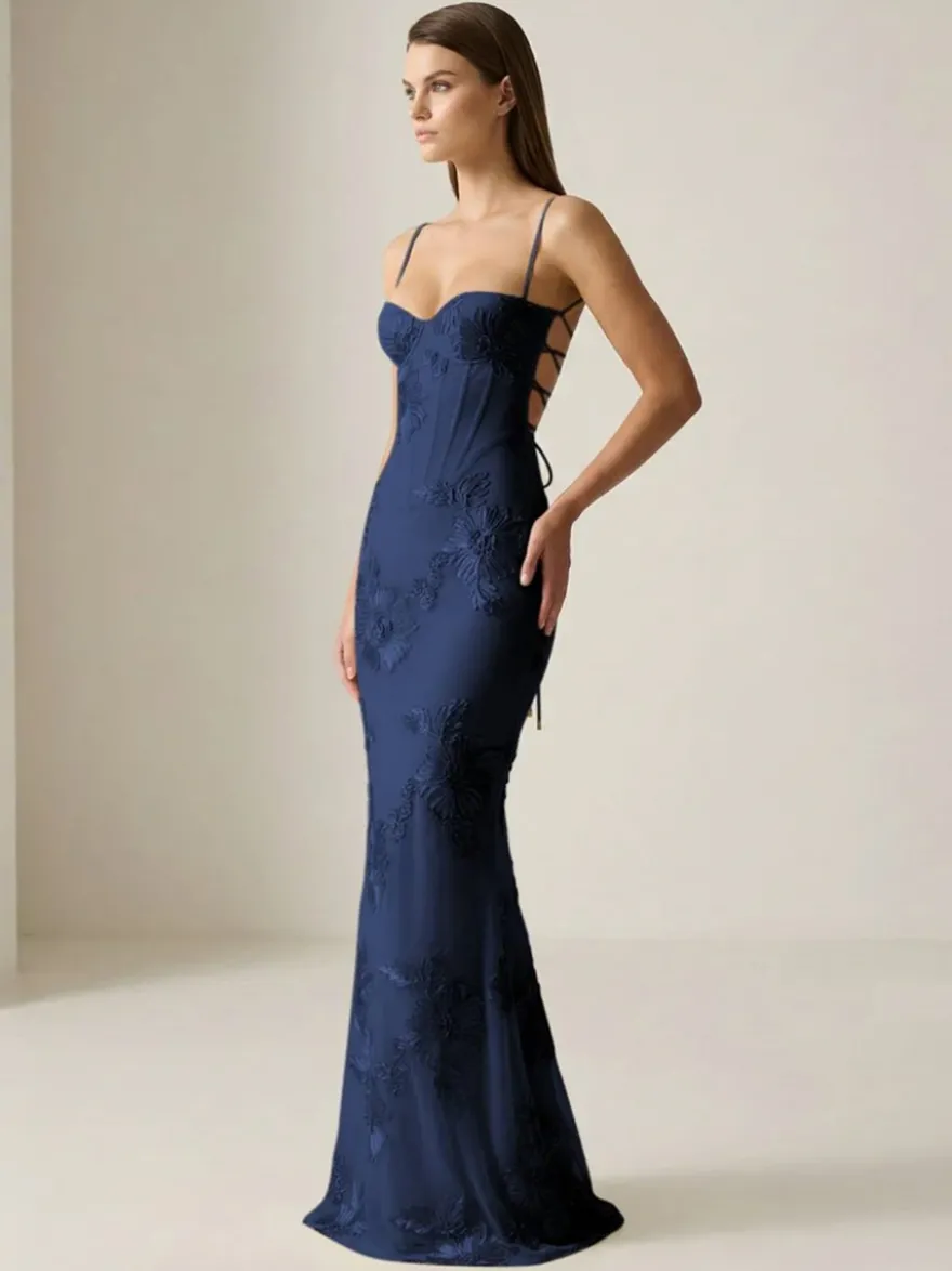 Robe de bal sirène à col cœur sans manches lacée ornée de fleurs en dentelle robe de soirée formelle