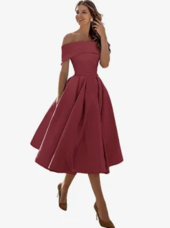 Robe de bal trapèze à épaules dénudées en satin longueur thé robe de soirée habillée