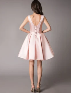 Robe de cocktail 2026 en satin douce Robe de soirée rose courte au genou dos nu fermeture à laçage