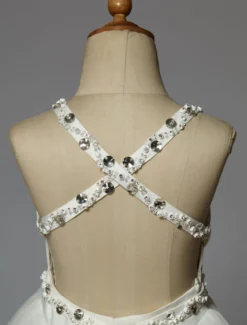 Robe de cortège enfant robe cérémonie fille asymétrique blanche à bretelle décoré des perles