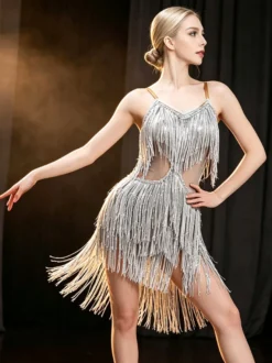 Robe de danse latine argentée à franges sexy pour femme
