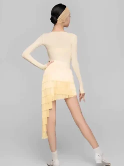 Robe de danse latine noire pour femme ensemble à franges et bandeau inclus.